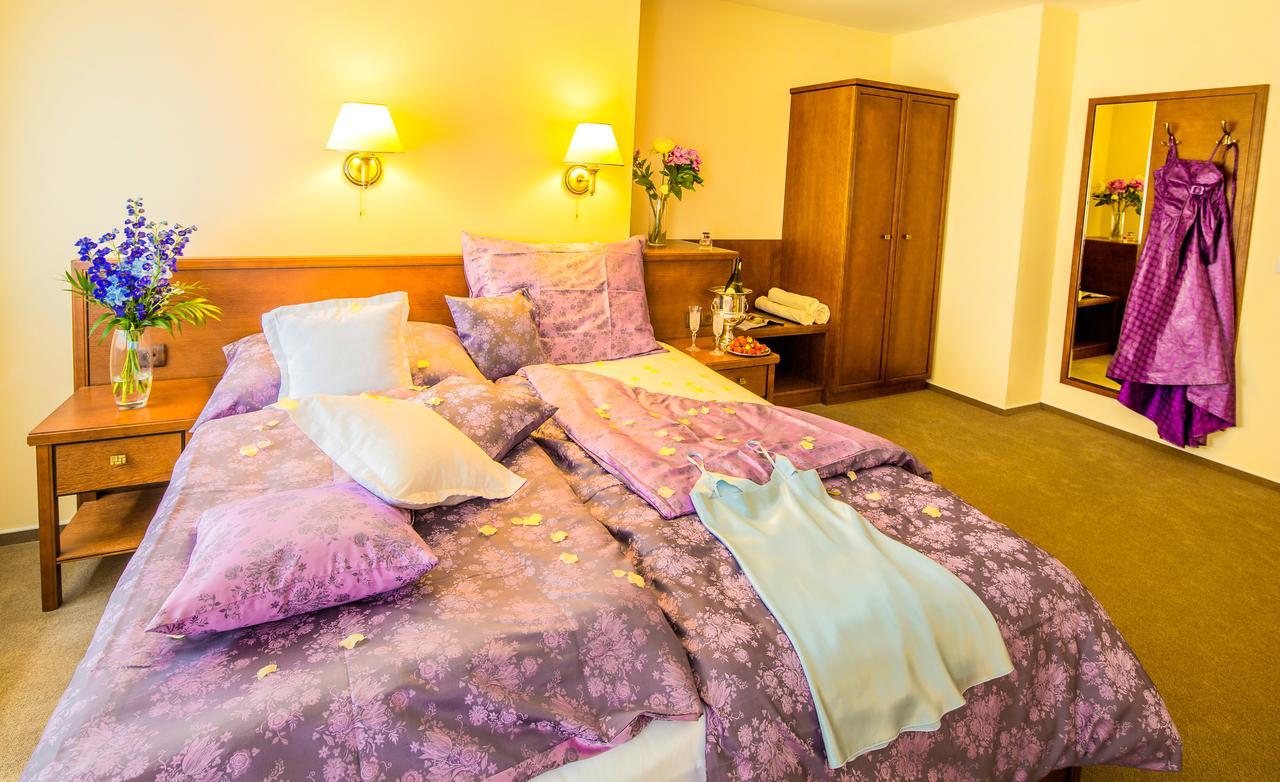 Manor House Hotel โบรว์โมฟ ภายนอก รูปภาพ
